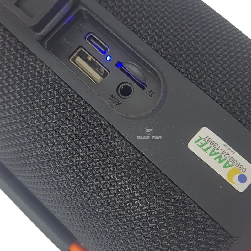 Caixa de Som Portátil 60W Bluetooth A prova D'água IPx6 USB